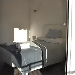 Santa Barbara, In Downtown Appartement *